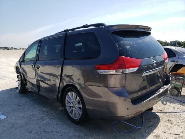 2011 Toyota Sienna XLE