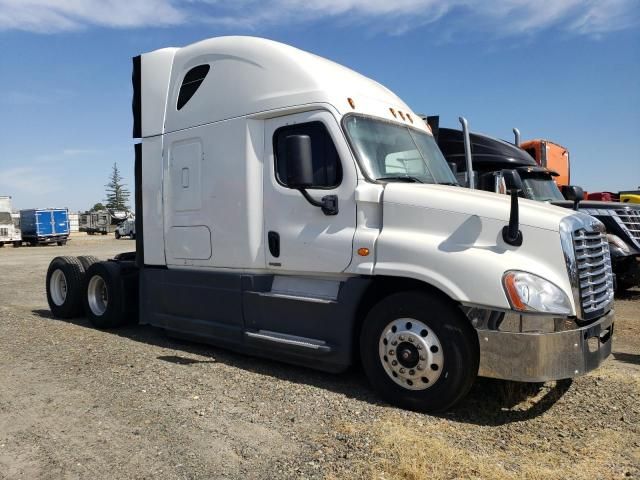 2016 Freightliner Cascadia 125