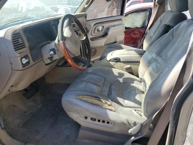 2000 Cadillac Escalade Luxury