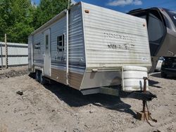 Salvage trucks for sale at Hurricane, WV auction: 2004 Gulf Stream Amerilite