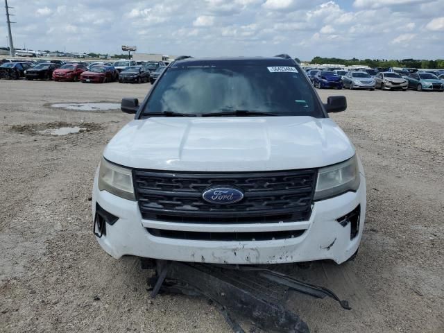 2018 Ford Explorer