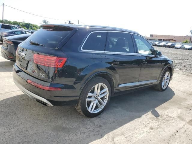 2018 Audi Q7 Prestige