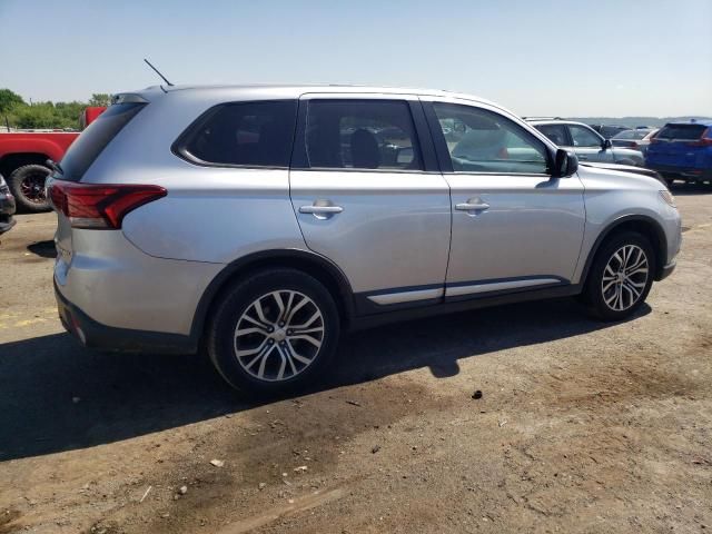 2016 Mitsubishi Outlander SE