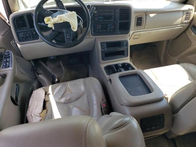 2004 Chevrolet Suburban C1500