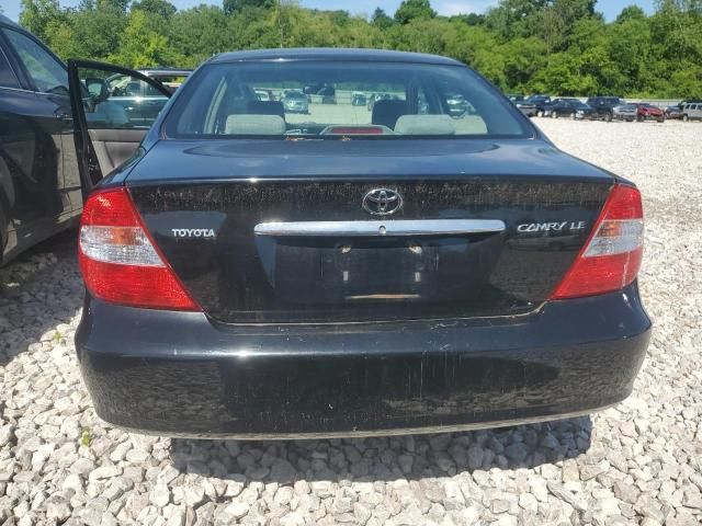 2004 Toyota Camry LE