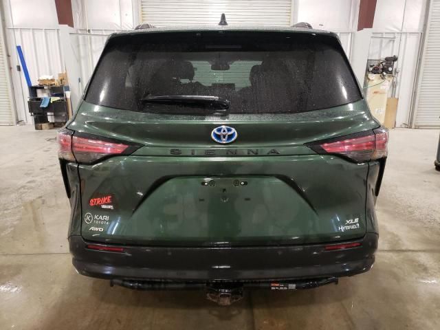 2021 Toyota Sienna XLE