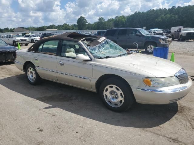 2002 Lincoln Continental