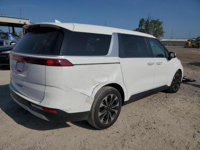 2022 KIA Carnival EX