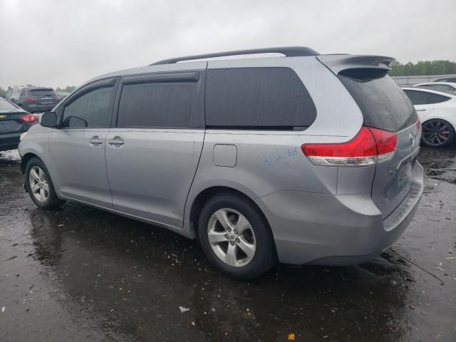 2011 Toyota Sienna LE