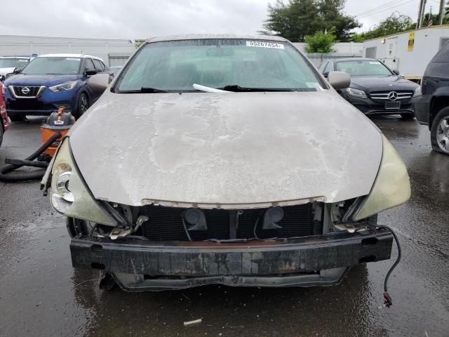 2004 Toyota Camry Solara SE