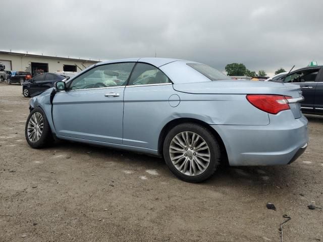 2014 Chrysler 200 Limited