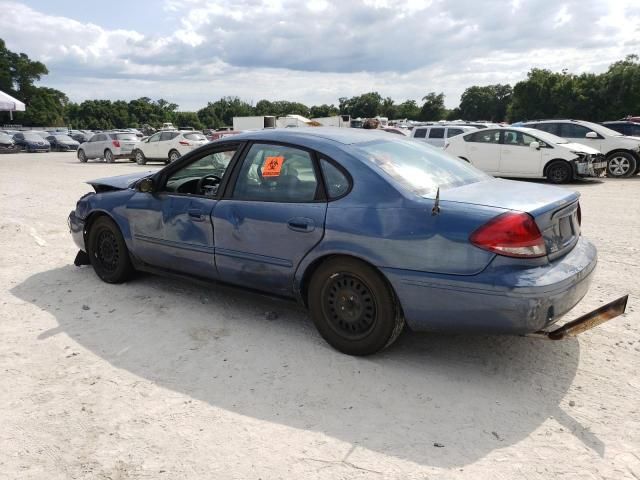 2004 Ford Taurus SE