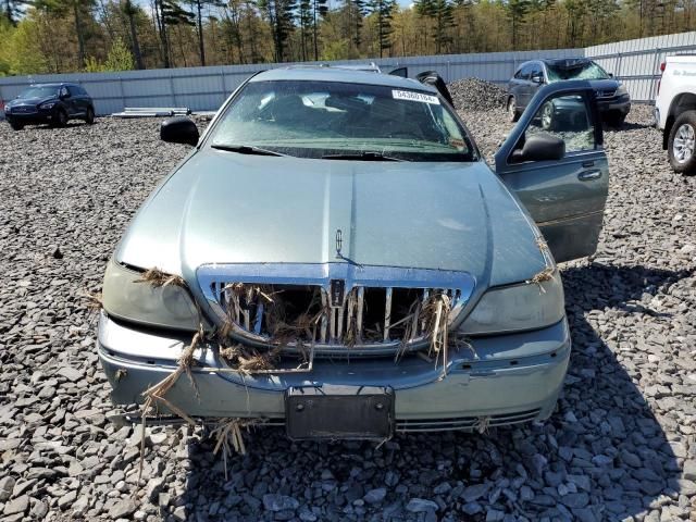 2004 Lincoln Town Car Ultimate