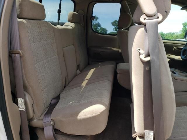 2004 Toyota Tundra Access Cab SR5