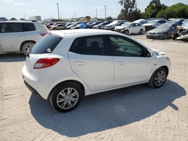 2014 Mazda 2 Sport