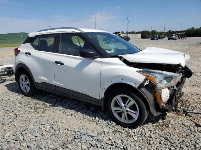 2019 Nissan Kicks S