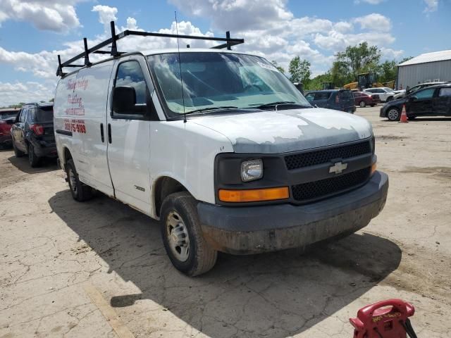 2004 Chevrolet Express G2500