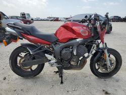 Motos salvage sin ofertas aún a la venta en subasta: 2006 Yamaha FZ6 S