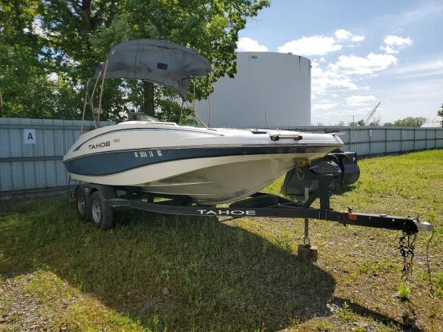 2019 Tahoe Boat