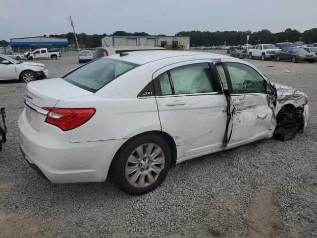 2013 Chrysler 200 LX