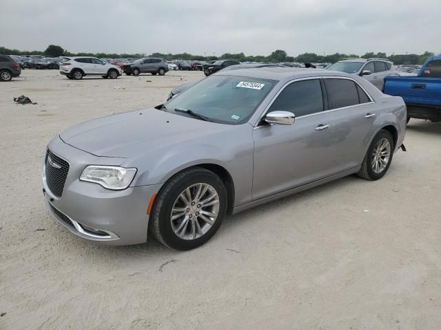 2016 Chrysler 300C