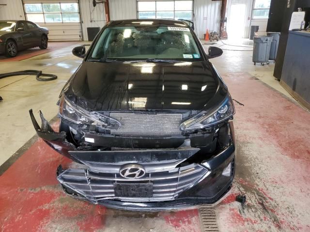 2019 Hyundai Elantra SE