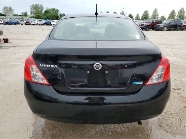 2013 Nissan Versa S