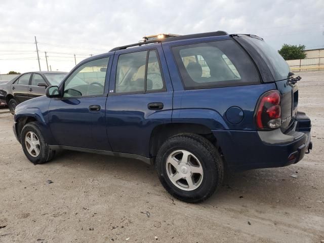 2004 Chevrolet Trailblazer LS