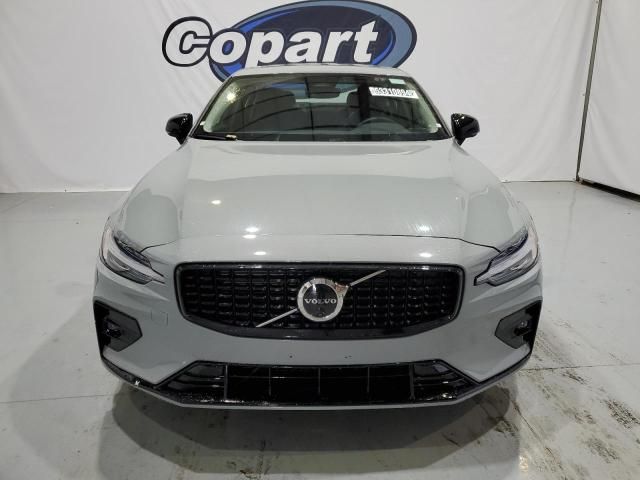 2024 Volvo S60 Plus