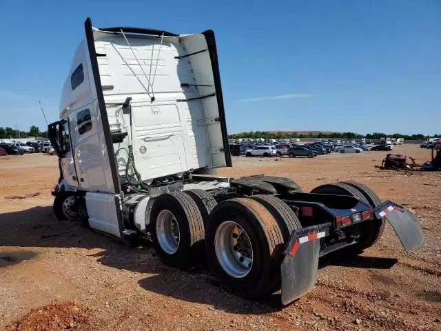 2024 Volvo VN VNL