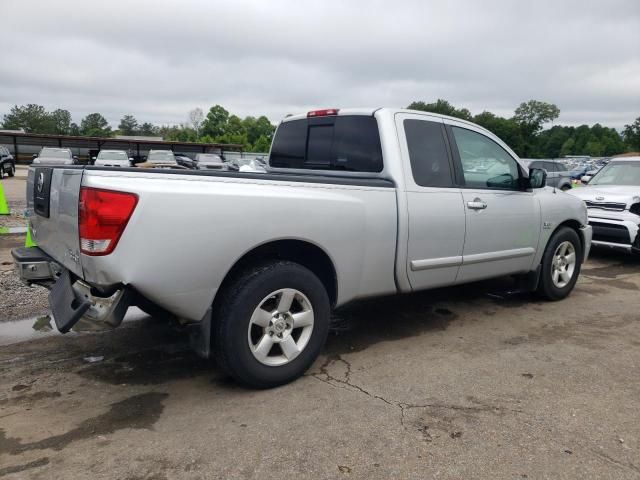 2004 Nissan Titan XE