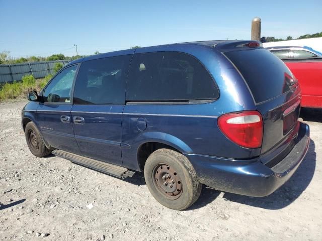 2001 Chrysler Town & Country LX