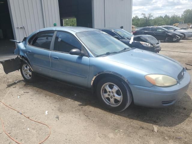 2005 Ford Taurus SE