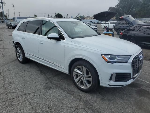 2020 Audi Q7 Premium Plus