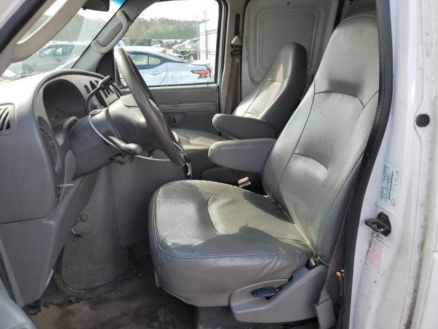 2003 Ford Econoline E150 Van