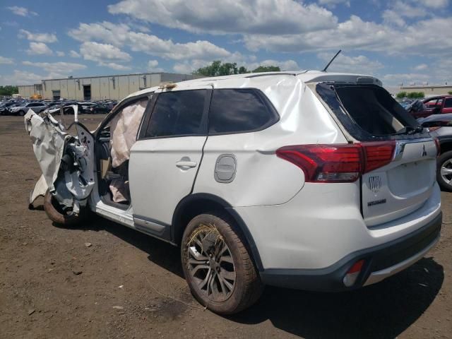 2016 Mitsubishi Outlander SE