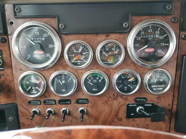 2007 Peterbilt 335