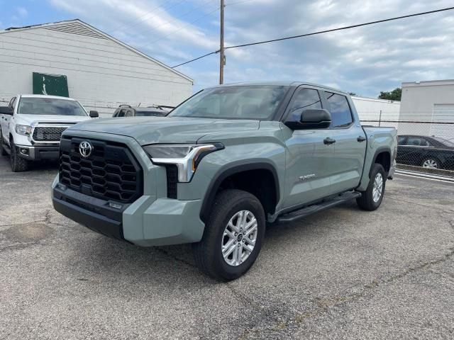 2024 Toyota Tundra Crewmax SR