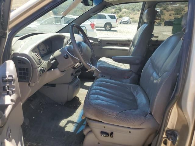 2000 Chrysler Town & Country Limited