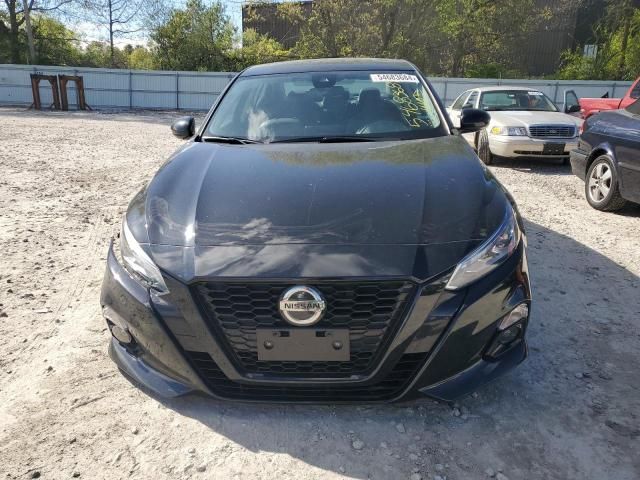 2022 Nissan Altima SR