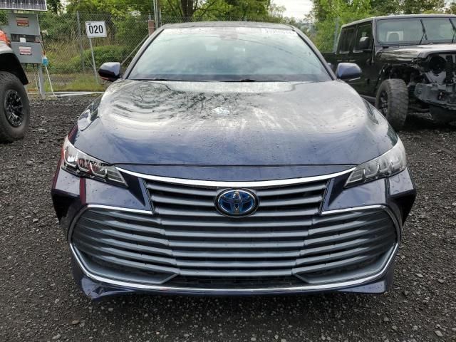 2020 Toyota Avalon XLE