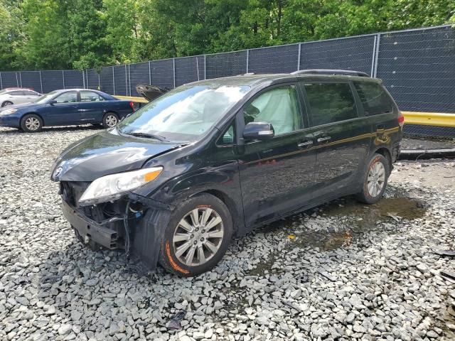 2014 Toyota Sienna XLE