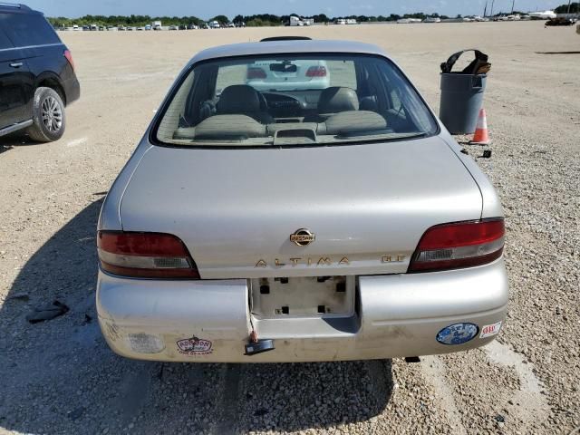 1997 Nissan Altima XE