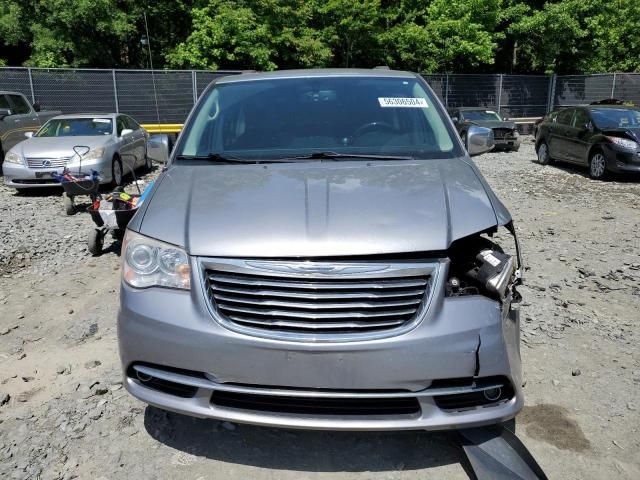 2014 Chrysler Town & Country Limited