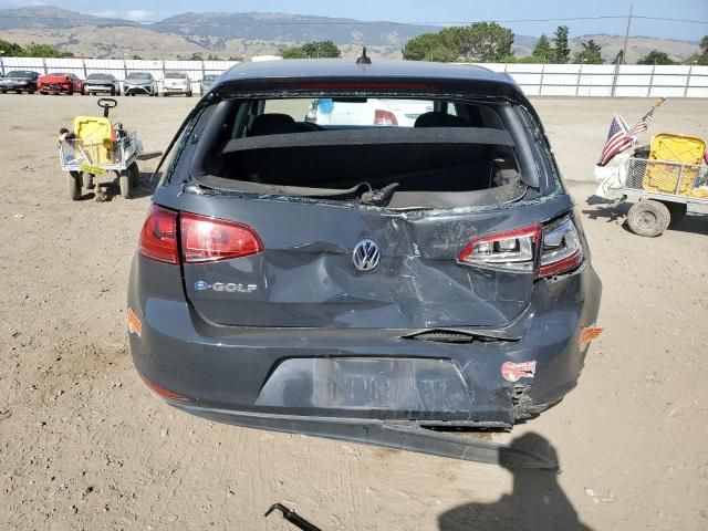 2016 Volkswagen E-GOLF SE