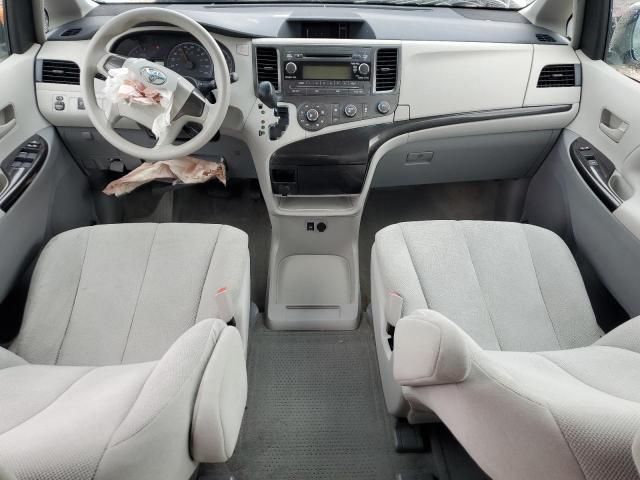 2014 Toyota Sienna