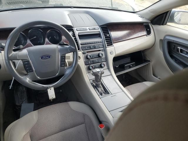 2010 Ford Taurus SEL