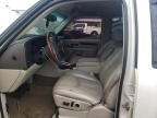 2005 Cadillac Escalade Luxury