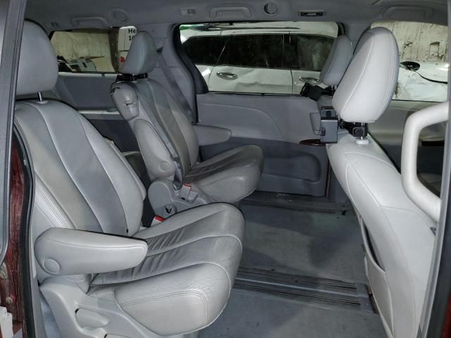 2012 Toyota Sienna XLE