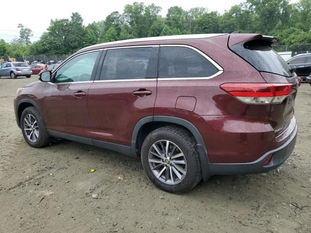 2019 Toyota Highlander SE